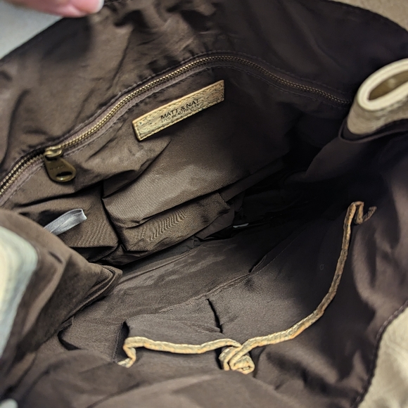 Matt & Nat Expandable Cream Tote Satchel - Picture 9 of 10